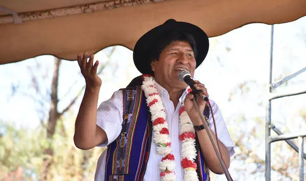 Evo Morales en una visita a Capinota. Archivo