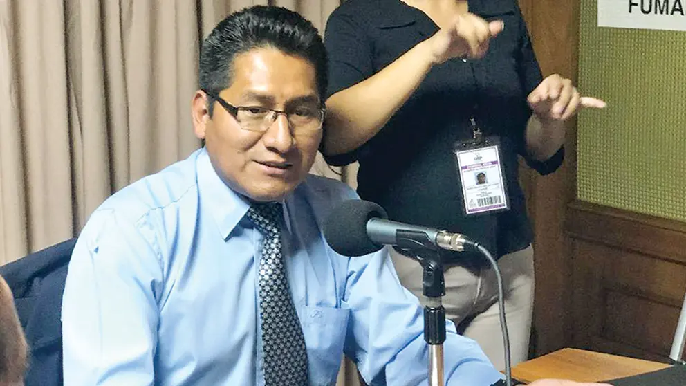 El presidente del Tribunal Electoral Departamental Mart&iacute;n Monta&ntilde;o/  Alejandro Orellana