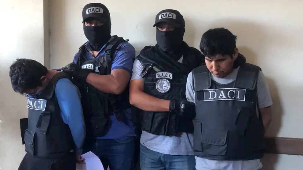 Los autores del crimen fueron presentados en la Fuerza Especial de Lucha Contra el Crimen (FELCC). Diario Opini&oacute;n