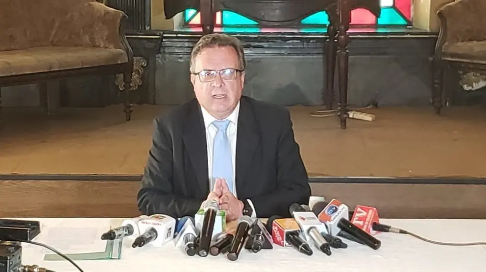 El asesor legal de Comunidad Ciudadana (CC), Carlos Alarc&oacute;n.