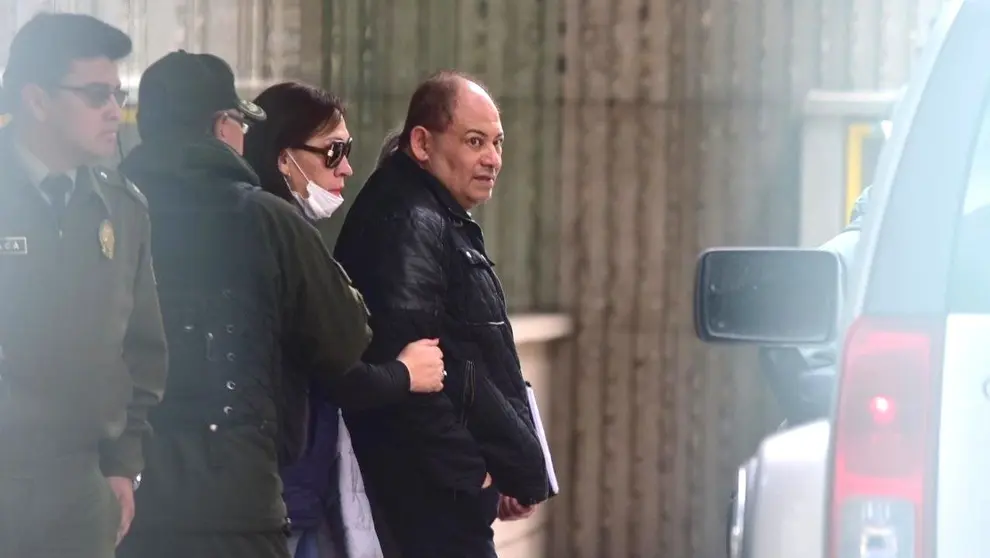 El exministro Carlos Romero cuandofue trasladado a la Fiscal&iacute;a al salir del hospital. APG