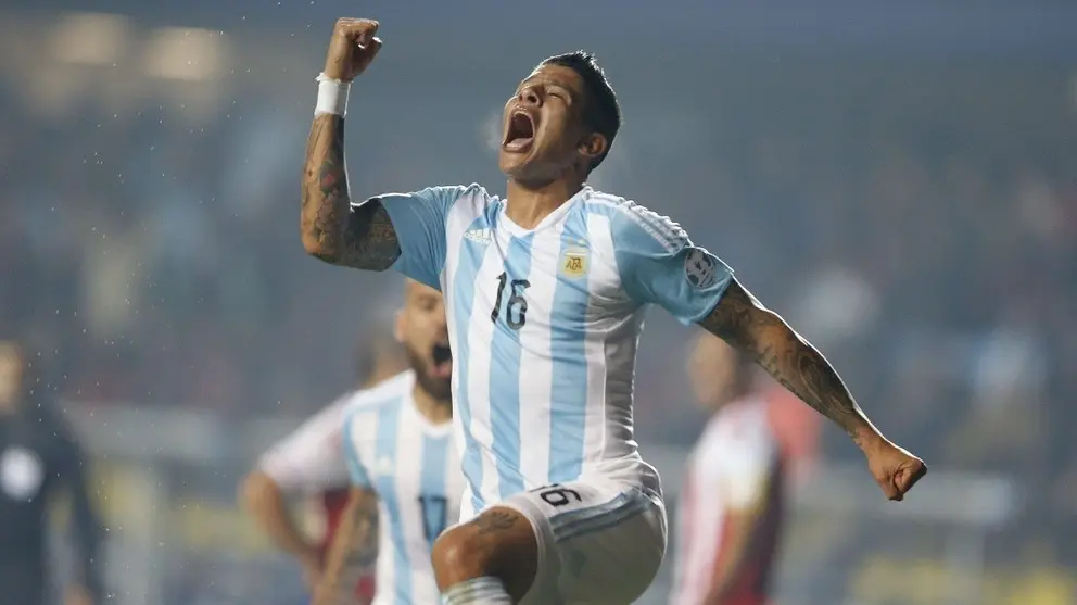 En la imagen, el defensa argentino Marcos Rojo. EFE