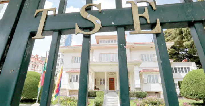 La fachada de las instalaciones del Tribunal Supremo Electoral (TSE). Archivo