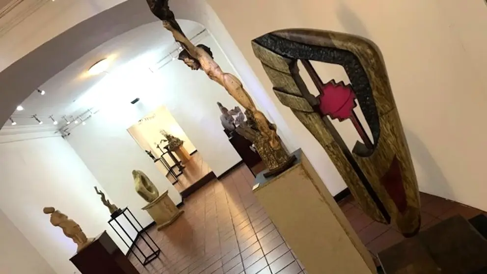 Algunas de las piezas que conforman la muestra de esculturas &ldquo;Fragmentos&rdquo;.