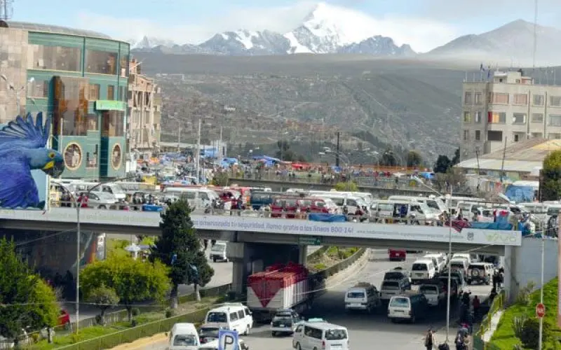 Una vista general de la Seja en  la ciudad de El Alto.