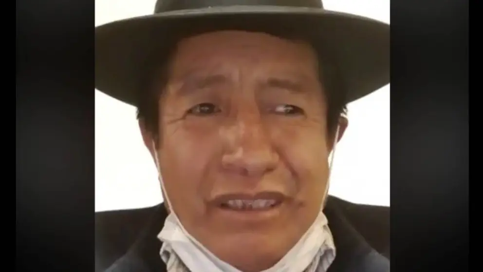 Rafael Quispe durante su transmisi&oacute;n en vivo por Facebook.