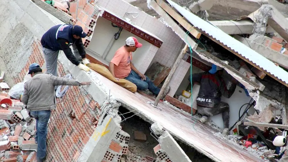 Casas afectadas por la mazamorra en La Paz. EFE