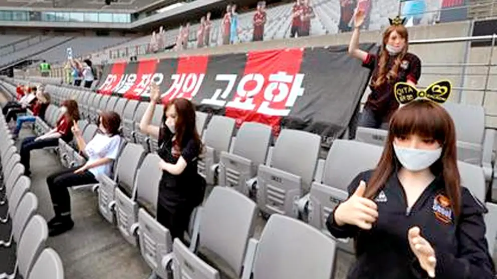 La particular animación de las muñecas sexuales que usó el FC Seoul. EFE 