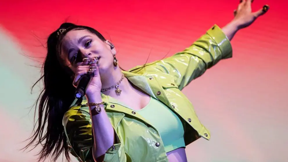 En la imagen, la cantante espa&ntilde;ola Rosal&iacute;a. EFE