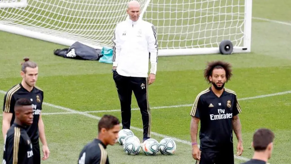 El técnico francés del Real Madrid, Zinedine Zidane. EFE