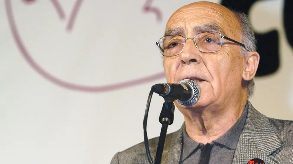 El escritor portugués José Saramago, premio Nóbel de Literatura 1998. EFE