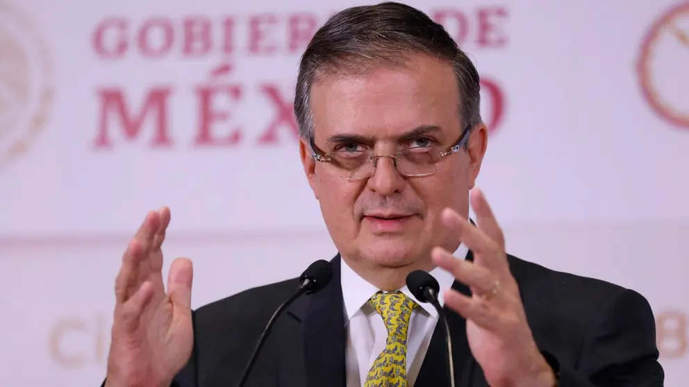 El secretario de relaciones exteriores, Marcelo Ebrard, durante una rueda de prensa en Ciudad de M&eacute;xico (M&eacute;xico). EFE