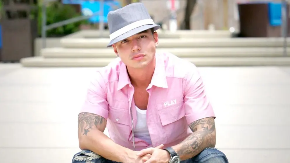J Balvin estrenar&aacute; su documental "The Boy from Medell&iacute;n" en Amazon. EFE