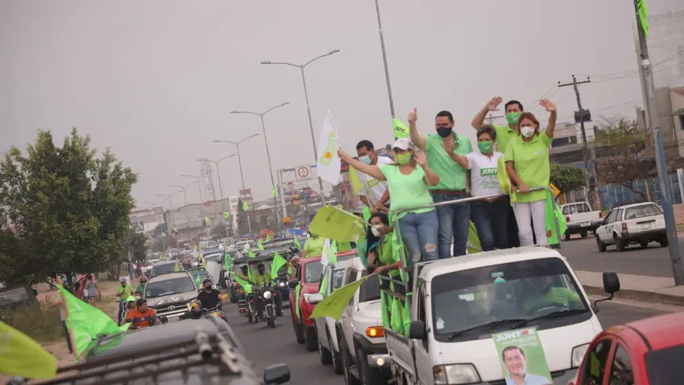El inicio de la campa&ntilde;a electoral de la agrupaci&oacute;n Juntos, en Santa Cruz. Gentileza Juntos