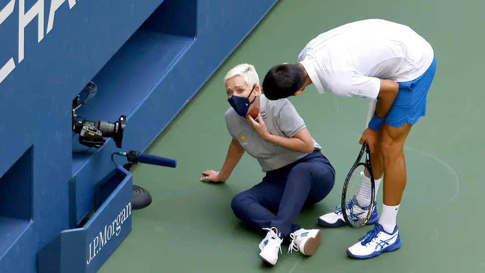 Djokovic no habla con la prensa, pero pide 'perdon' a la jueza en Instagram. EFE 