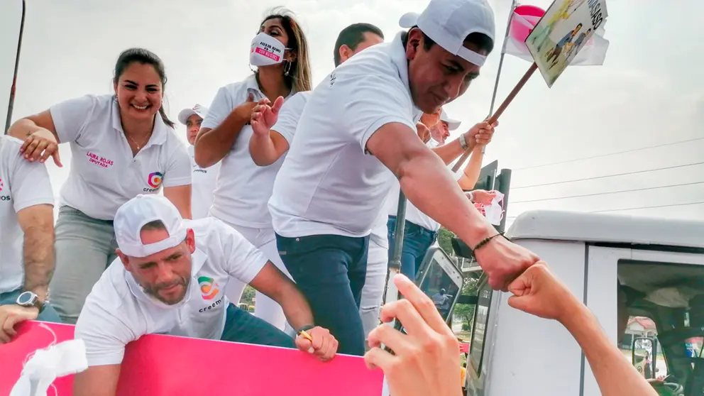Los candidatos de Creemos, en el inicio de la campaña. CREEMOS