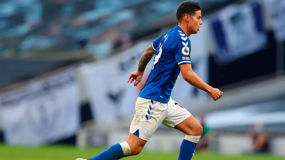 El Everton, sin James Rodríguez, que no estuvo convocado, eliminó al Salford City. EFE