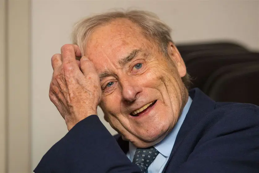 Harold Evans periodista brit&aacute;nico.