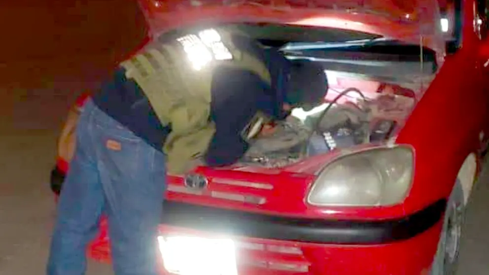 Efectivos recuperan una movilidad. Frecuencia Policial Cochabamba