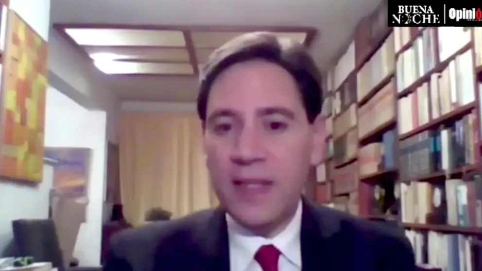 El presidente del TSE, Salvador Romero, en entrevista con Buena Noche de OPINIÓN
