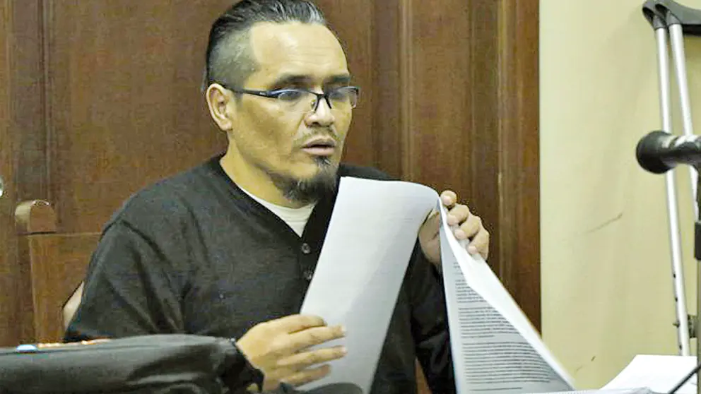 Jhasmani T., conocido como el &ldquo;abogado torturador o del diablo&rdquo;, en una de sus audiencias. APG