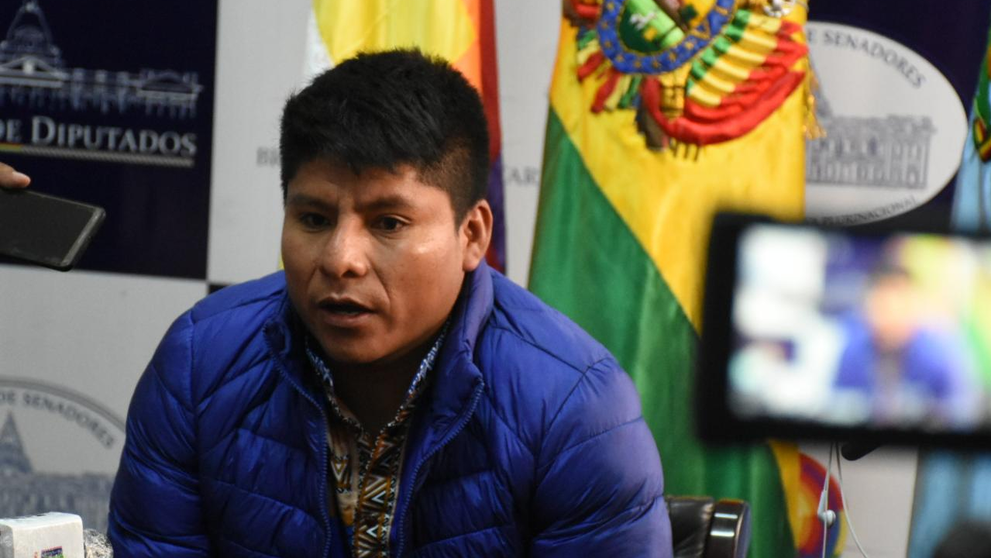 El senador por el Movimiento Al Socialismo (MAS) Leonardo Loza. DICO SOL&Iacute;S