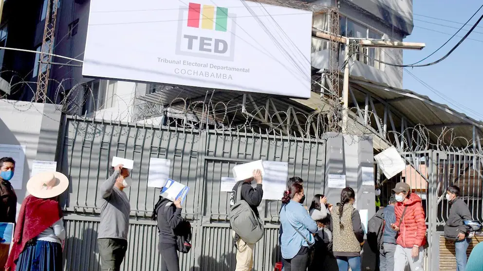 El Tribunal Electoral Departamental (TED) de Cochabamba, en la avenida Simón López. ARCHIVO