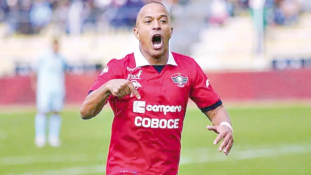 Foto referencial del brasileño Serginho, quien hizo el gol del triunfo de Wilster. ARCHIVO