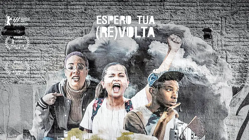 Afiche del documental &ldquo;Espero tu (re) vuelta&rdquo;, de Eliza Capai