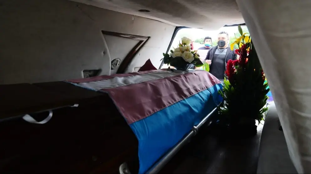 Despiden los restos de Alessandra, la mujer trans hallada sin vida el s&aacute;bado. No&eacute; Portugal