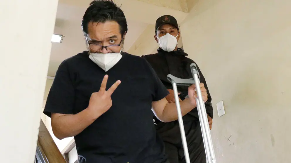 Jhasmani T., conocido como el &ldquo;abogado del diablo&rdquo;, sale de audiencia en Quillacollo. APG