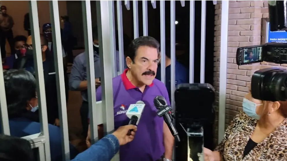 Manfred Reyes Villa, en una rueda de prensa. No&eacute; Portugal