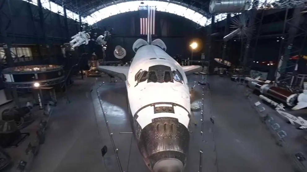 Captura del interior del Museo del Aire y el Espacio de la NASA. Google