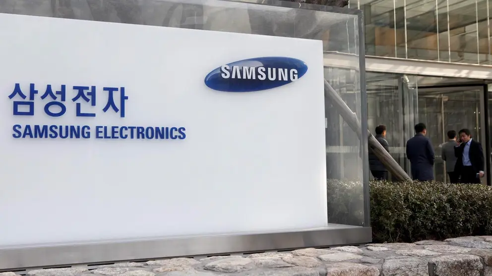 Logo de Samsung en su sede en Seúl (Corea del Sur). EFE