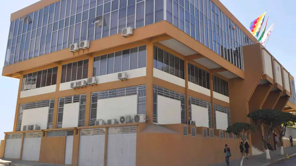 La sede del TCP en Sucre. INTERNET