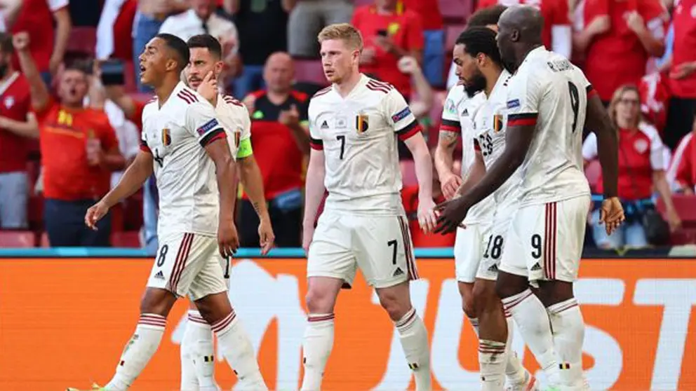 Bélgica va por el pleno ante una hambrienta Finlandia. EFE