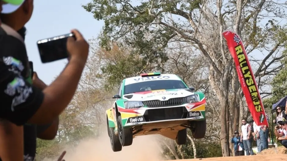 Una competencia pasada del famoso Rally Santa Cruz. FEBAD