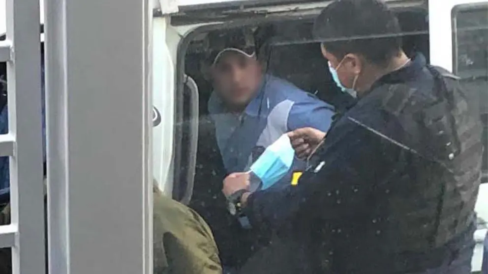 El denunciado S.F.B., cuando fue aprehendido tras su primera denuncia