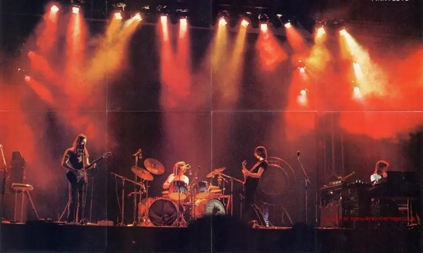 Poster de una presentaci&oacute;n de Pink Floyd. Pinterest