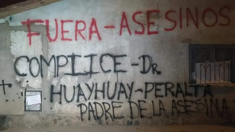 Frontis de la casa donde habita la la familia de Luz Maya P. H., una de las acusadas del asesinato de Anakin Tancara. URGENTE