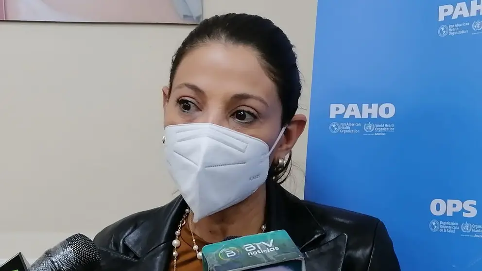 La representante de la Organización Panamericana de la Salud:Organización Mundial de la Salud (OPS:OMS) en Bolivia, Alma Morales. ERBOL