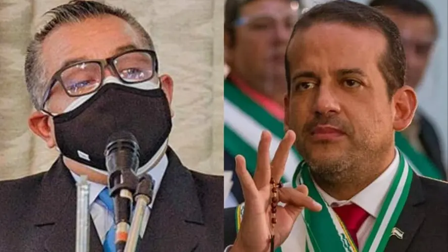 El viceministro Nelson Cox (i) y el gobernador Luis Fernando Camacho. Archivo