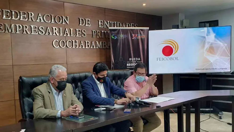 CADEXCO, de la mano de FEICOBOL y la FEPC realizan el lanzamiento de "FEICOBOL BUSINESS". Cortes&iacute;a