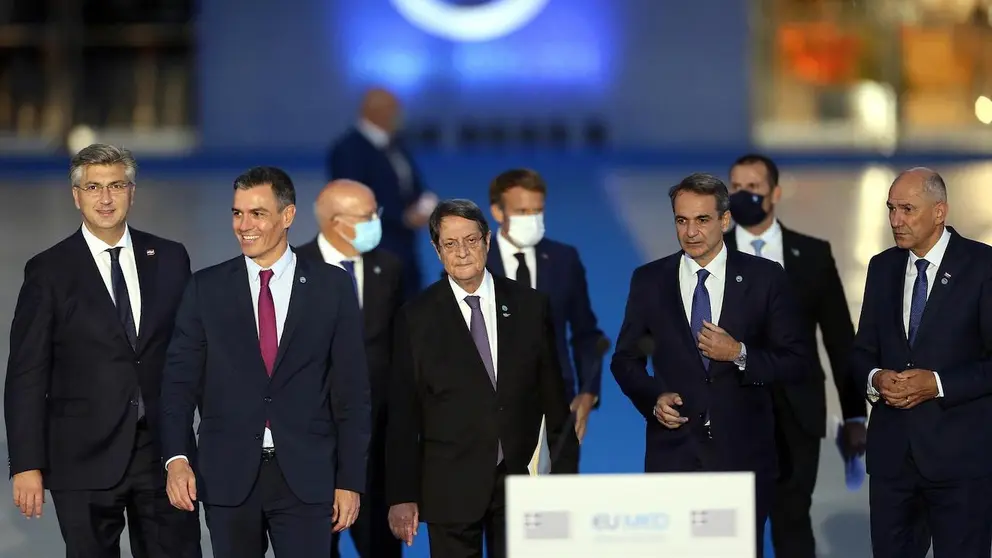 Una imagen de la reunión de los líderes de los países mediterráneos de la Unión Europea (UE). EFE