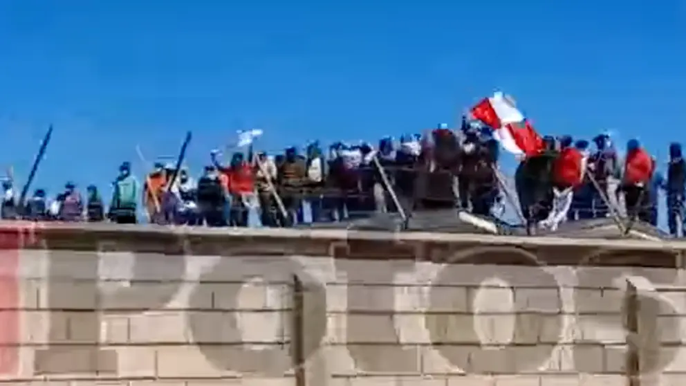 Internos del penal de Cantumarca piden traslado del l&iacute;der de la RJC. Foto: Capurta El Potos&iacute;.