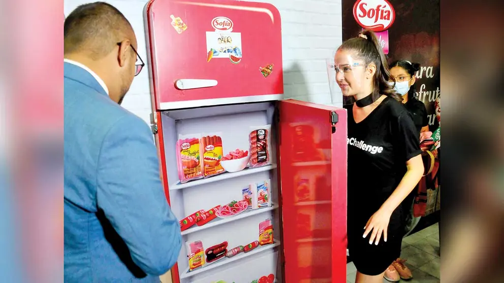 Sofía llega a la feria con retos de diversión y sabor. NOÉ PORTUGAL