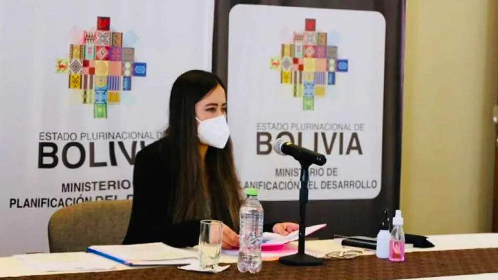 La ministra de Planificación del Desarrollo, Gabriela Mendoza, en rueda de prensa. Foto- Ministerio de Planificación del Desarrollo