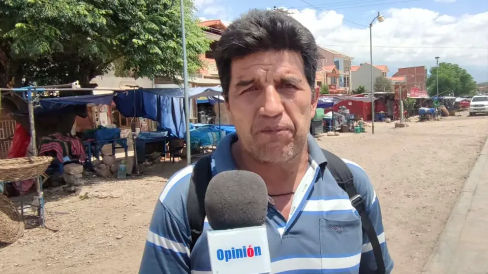 El mec&aacute;nico Juan Antonio Cu&eacute;llar. Foto: Marcelo Sandoval | Diario OPINI&Oacute;N