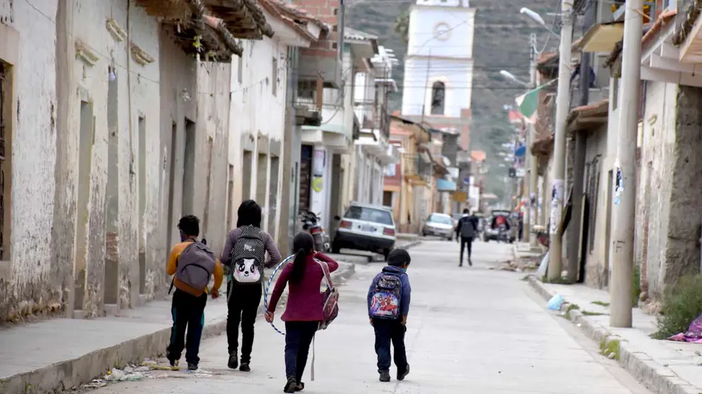 Una calle del municipio de Arani. DICO SOLÍS