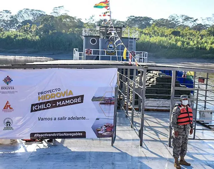 Puerto Villarroel en la ceremonia de inauguraci&oacute;n de las obras de la hidrov&iacute;a Ichilo Mamor&eacute;.